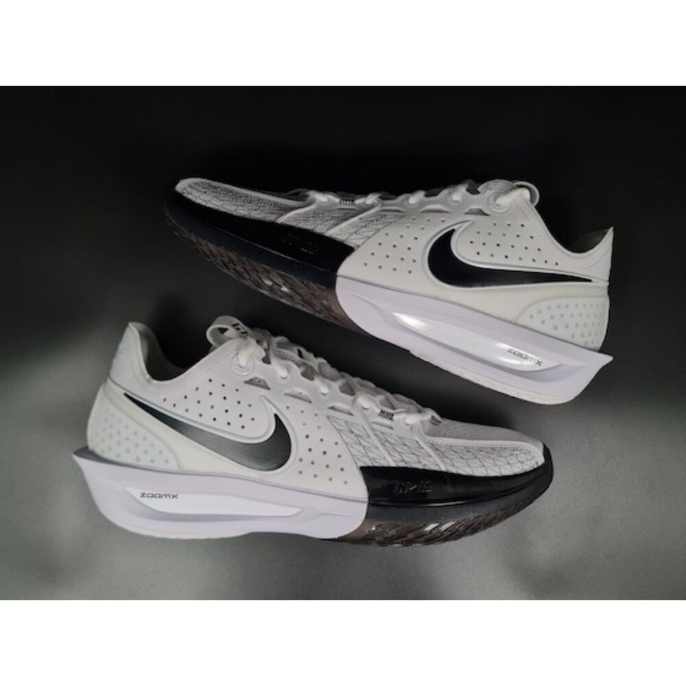 Nike Air Zoom GT Cut 3. PANDA.  Size 8.5 - DV2913-102